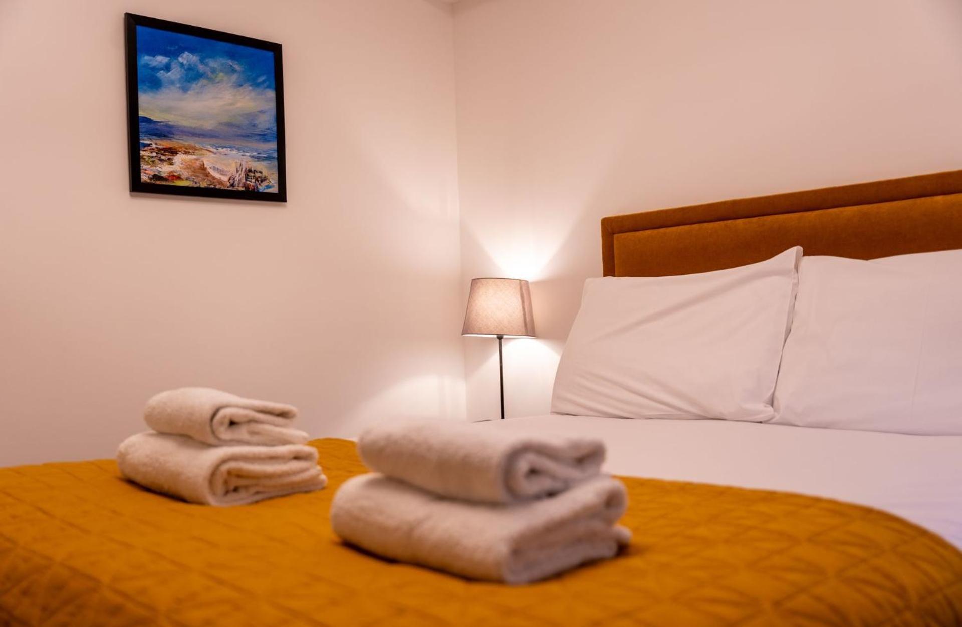 Bowmore Apartment โอบาน ภายนอก รูปภาพ